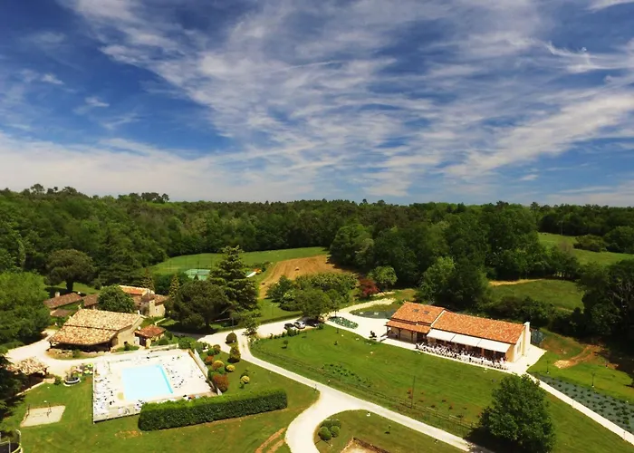 度假居 Domaene Mit Jacuzzi By Interhome Gavaudun