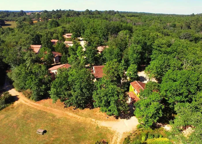 別荘 Domaene Mit Jacuzzi By Interhome